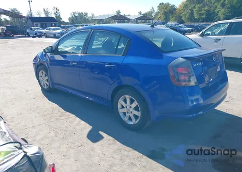 2010 Nissan Sentra 2.0Sr from USA, damaged, VIN 3N1AB6AP3AL715228